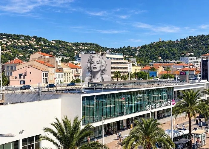 Hotel Amiraute Cannes